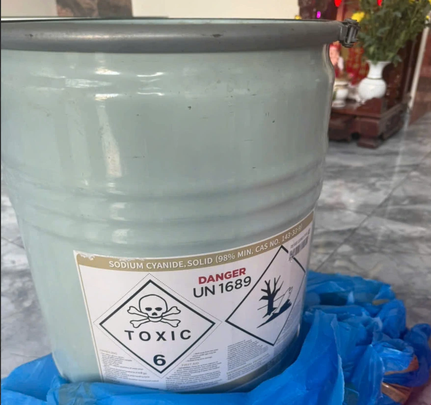 Cần Thắt Chặt Quản Lý Mua Bán Xyanua Để Bảo Vệ Sức Khỏe Cộng Đồng